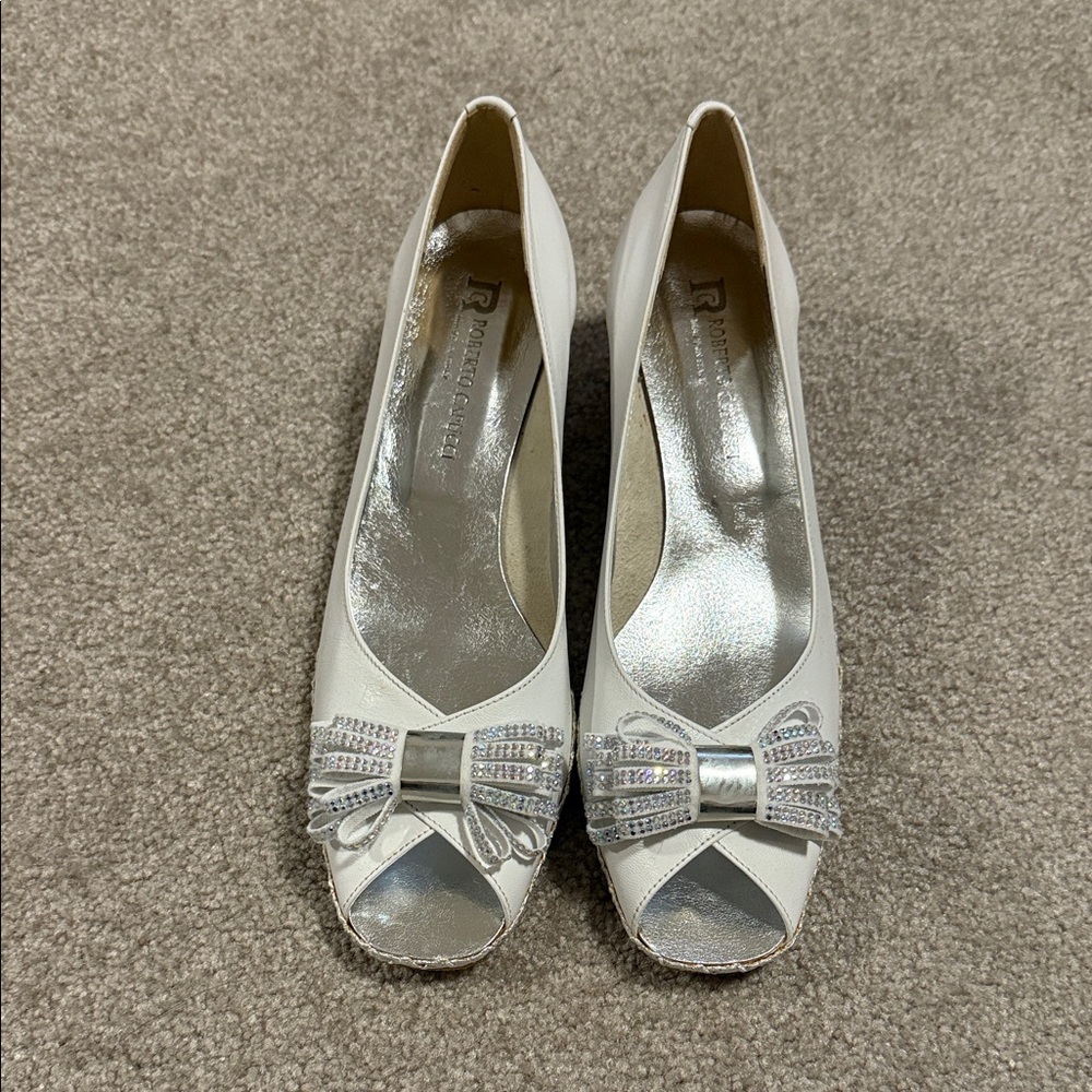 Roberto Capucci peep toe shoes Made In Italy size 8.5